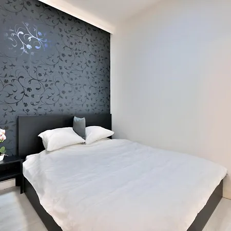 Apartment On Kis Diofa/2